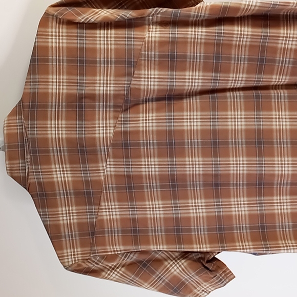 Volcom Modern Fit Button Up Plaid Shirt Men's Size L - Picture 8 of 14